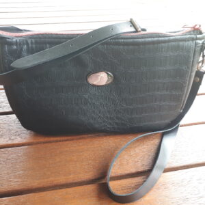 Image of the balck faux crocodile leather crossbody from the front